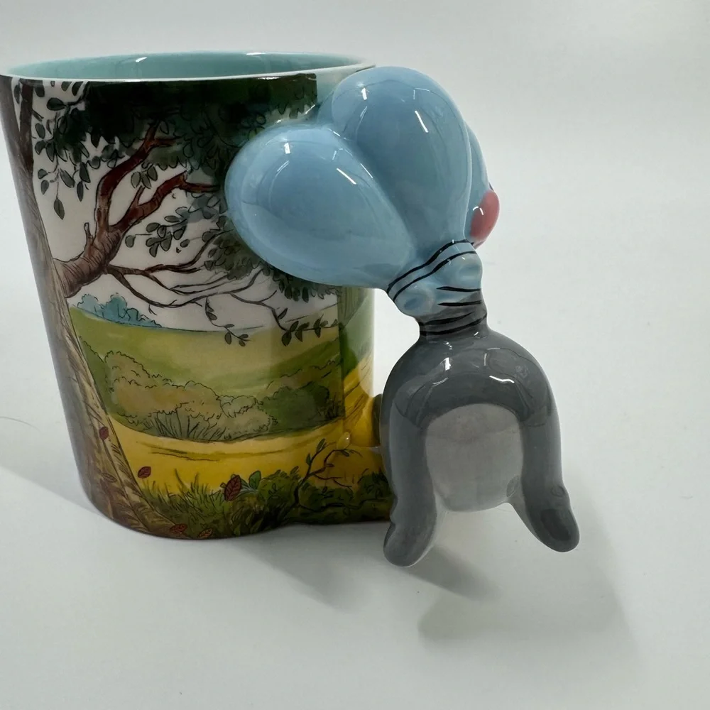 Winnie The Pooh And Eeyore Coffee Mug Chip on Bottom OF CUP NOT VISIBLE - Picture 8 of 11
